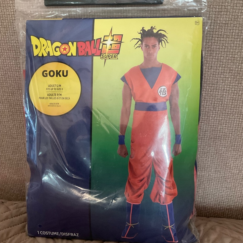 New Dragon Ball Z Men’s Goku Costume S/M